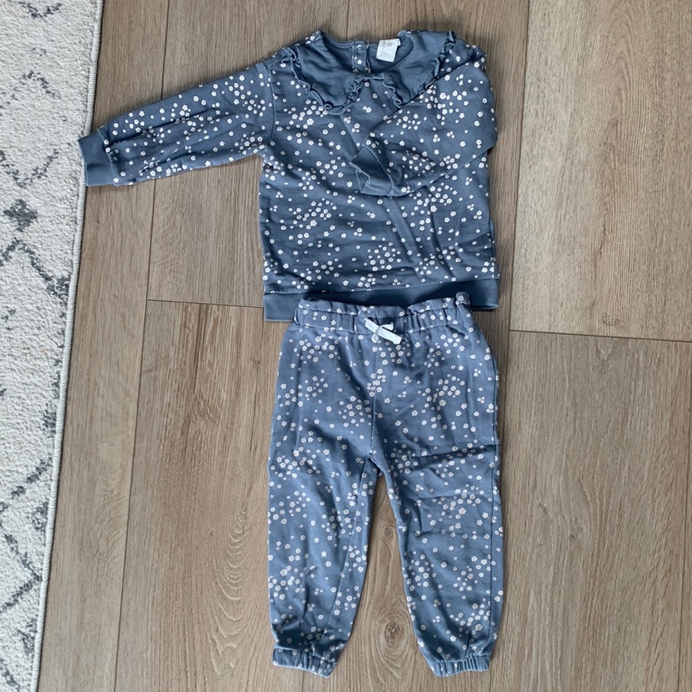H&M toddler matching set